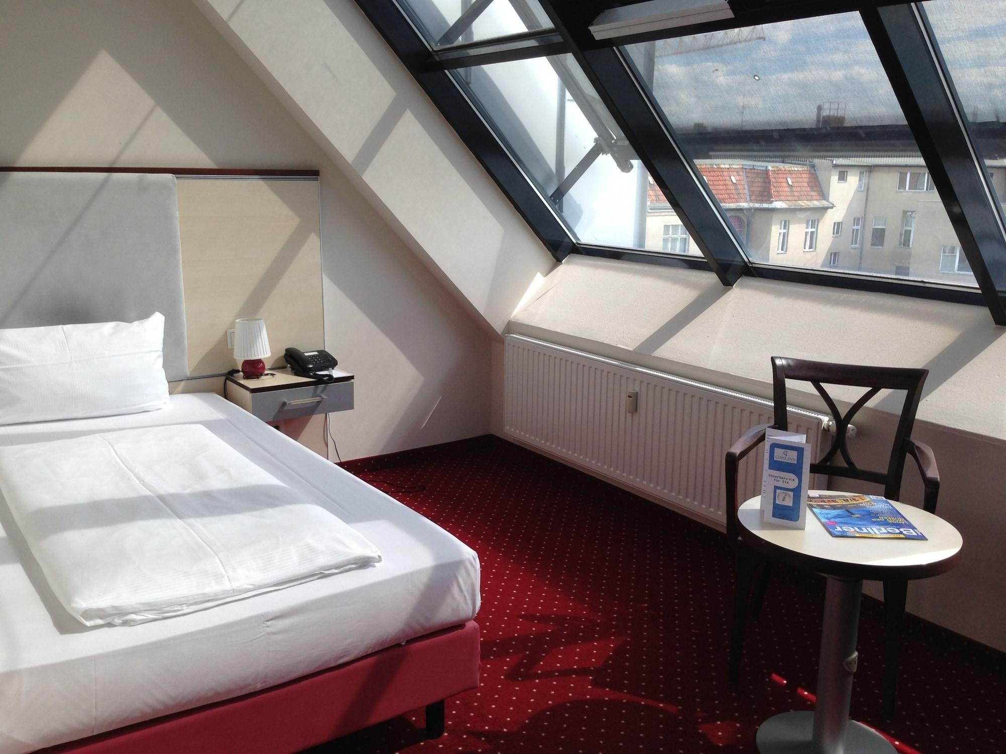 Come Inn Berlin Kurfuerstendamm Exterior photo