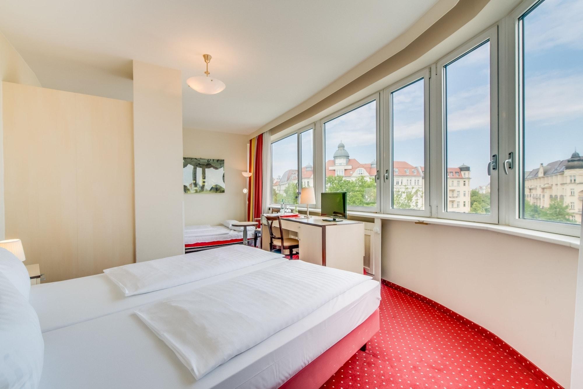 Come Inn Berlin Kurfuerstendamm Exterior photo