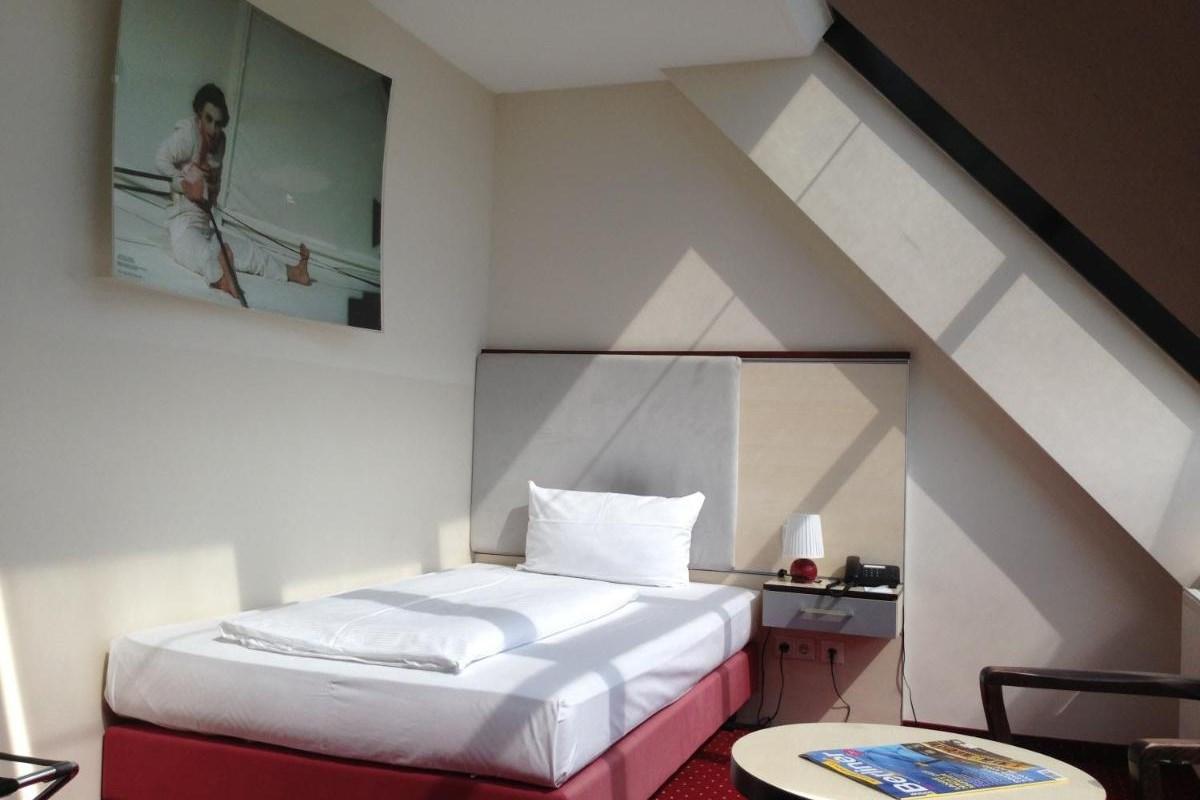 Come Inn Berlin Kurfuerstendamm Exterior photo